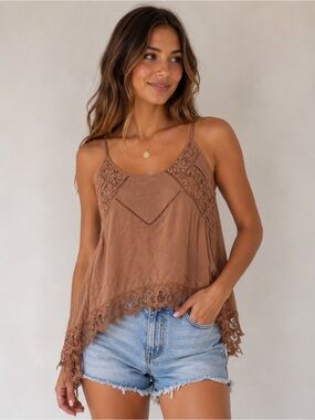 Taylor & Sage Boho Lace Trim Handkerchief‎ Hem Cami Top Size XL